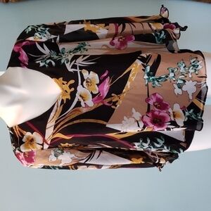Thalia Sodi Floral Top